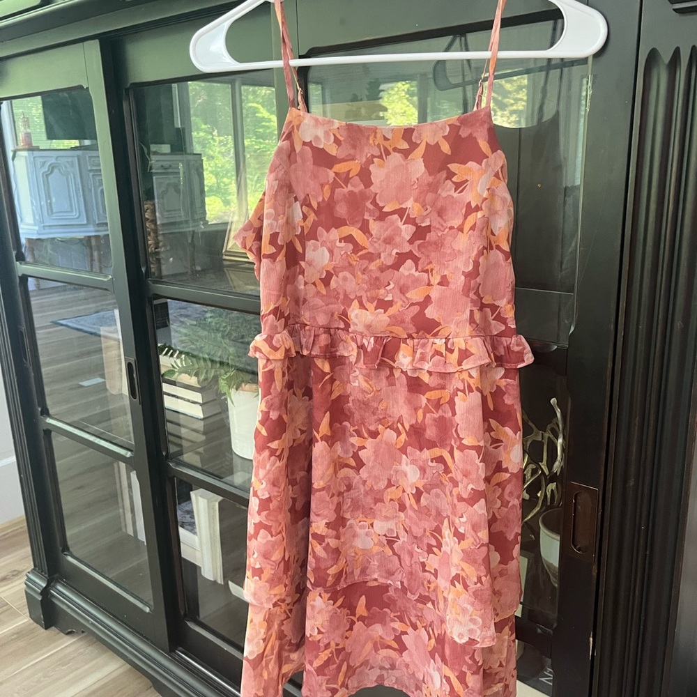 Big Water Blue Sky Chiffon Floral Dress. Women’s Sz-S Salmon | Peach Ruffle